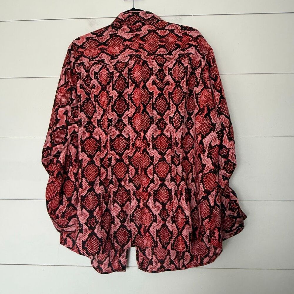 Michael Kors Women’s 2X Snake Python Patterned Bl… - image 4